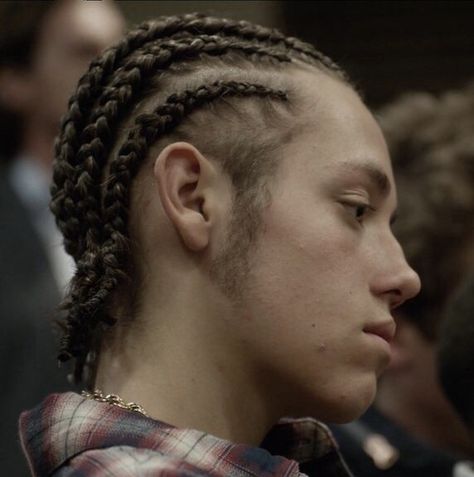 Carl Gallagher Braids, Carl Shameless, Carl Gallagher, Braids For Boys, New Haircut, Mens Braids Hairstyles, Mens Braids, Cornrows Braids, New Haircuts