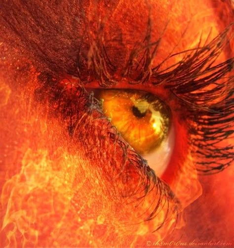 Orange Tint Aesthetic, Orange Lash Aesthetic, Orange Lashes, Orange Glowing Eyes, Orange Shadow Aesthetic, Orange Hue Aesthetic, Orange You Glad, Orange Aesthetic, The Favourite