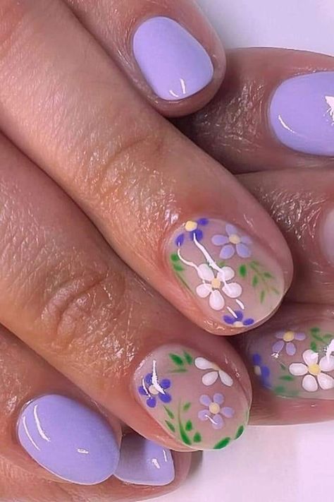 Nails Short Purple, Acrylic Nails Extra, Purple Fake Nails, Nails Extra Short, Flower Press On Nails, Nails Extra, Flowers Acrylic, Lilac Nails, Flower Press