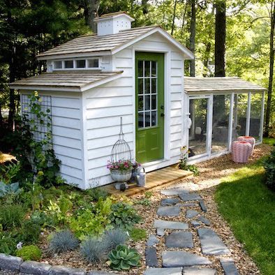 Building a Dream Chicken Coop                                                                                                                                                                                 More Cute Chicken Coops, Portable Chicken Coop, Chicken Coup, Chicken Tractors, Chicken Tractor, Coop Ideas, Coop Design, Best Chicken Coop, Chicken Coop Designs