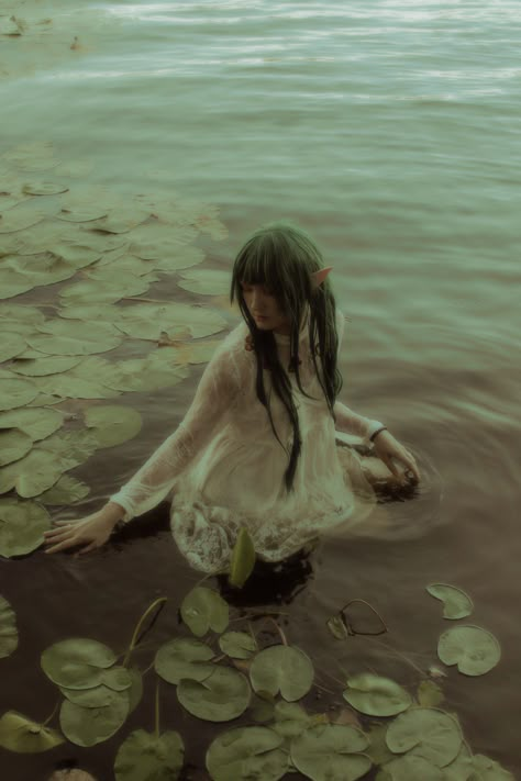 Fineart photography Laying On Top Of Someone Reference, Woman Laying On Side Reference, Laying Down Side View, Laying Down Pose Drawings Top View, Person Standing In Water, Woman Laying Down, Woman Laying Down Pose Reference, Water Reference, Facial Reference