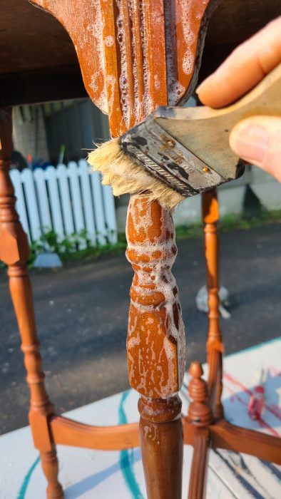 Redo Side Table, Marble Top Side Table Makeover, Two Toned End Tables, Painted Wood Side Table, Two Tone Side Table, Painted Antique Side Table, Refinished Side Tables Ideas, Old End Table Makeover, Vintage Side Table Makeover