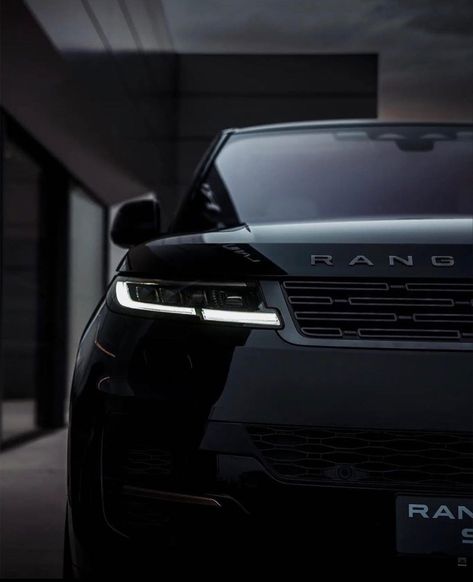 Range Rover 2024 Black, Range Rover Velar Wallpaper, Range Rover Velar Black, Range Rover Wallpaper, All Black Range Rover, Range Rover Aesthetic, Range Rover Sport Black, New Car Picture, Black Range Rover