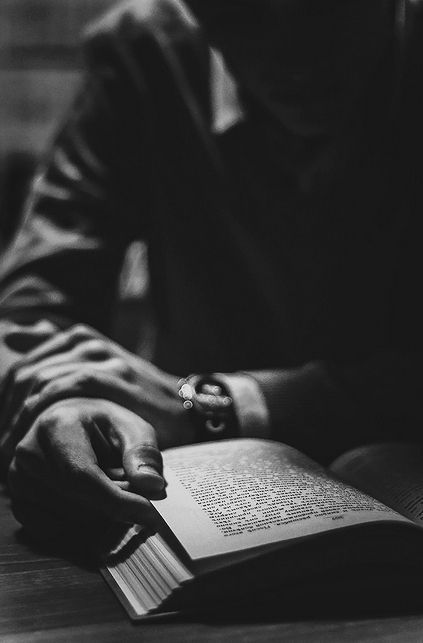 Guys Read, People Reading, The Secret History, Dark Photography, Chiaroscuro, Cebu, Gentleman Style, Poses For Men, Book Photography