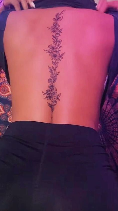 #Beautiful_Spine_Tattoos_For_Women #Spine_Tattoos_For_Women_Baddie #Spine_Tattoos_On_Women #Tattoo_Ideas_For_Spine Cute Spine Tattoos With Meaning, Flower Tattoos Hip Thigh, Fine Line Rose Spine Tattoo, Delicate Spinal Tattoo, Back Tattoo Women Spine Cover Up, Spine Tattoos For Women American Traditional, Phrase Spine Tattoo, Spinal Flowers Tattoo, Peonies Spine Tattoo