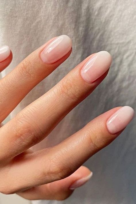 Simple Nails Design, Ombre French Nails, Orange Ombre Nails, Ombre Gel Nails, Faded Nails, Ombre Manicure, Pink Ombre Nails, French Manicure Nails, Indigo Nails