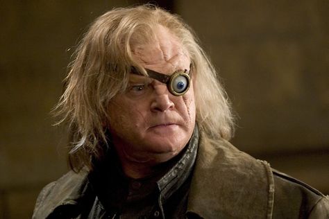 Mad eye Moody Madeye Moody, Book Ideas Writing Prompts, Moody Harry Potter, Book Ideas Writing, Alastor Moody, Mad Eye Moody, Harry Potter Trivia Quiz, Hogwarts Quiz, Harry Potter Professors