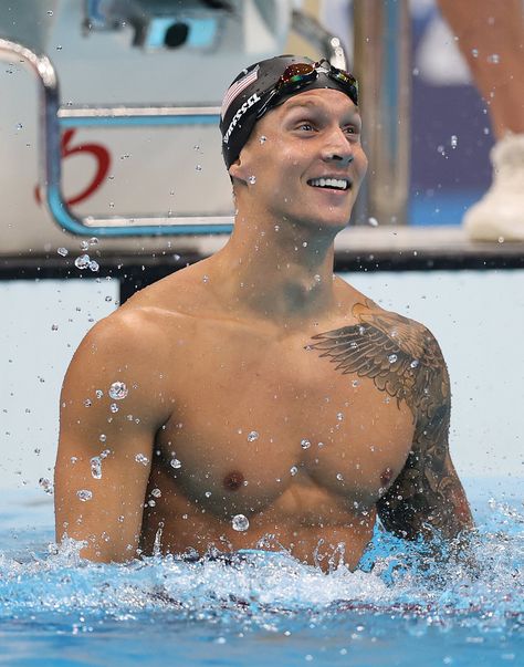 You May Need to Jump in the Pool to Cool Off After Seeing These Photos of Olympic Swimmer Caeleb Dressel Caleb Dressel Swimmer, Swimmer Physique, Caleb Dressel, Swimming Body, Caeleb Dressel, Male Swimmers, Swimming World, Team Usa Olympics, Olympic Swimming