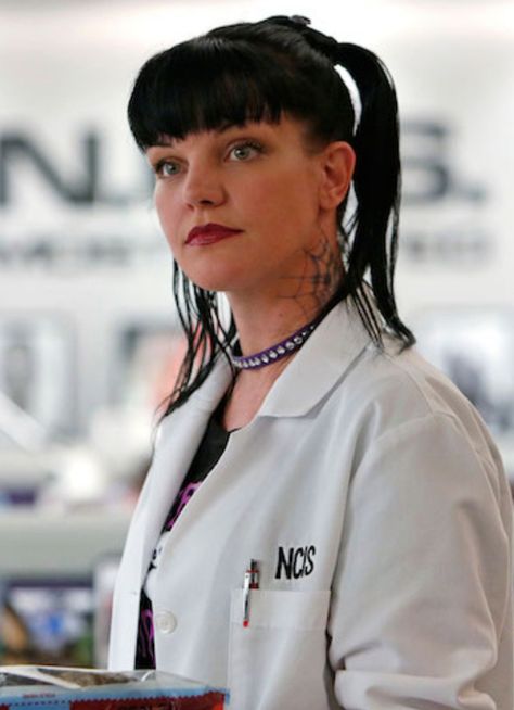 Ncis Abby Sciuto Tattoos, Abby Ncis Aesthetic, Abby Sciuto Outfits, Pauly Perette, Ncis Abby Sciuto, Abby Ncis, Pauley Perette, Ncis Abby, Ncis Characters