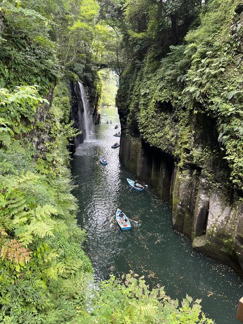 Takachiho Gorge, Miyazaki by Tokyo_babygirl The post Takachiho Gorge, Miyazaki appeared first on Alo Japan. Takachiho Gorge, Miyazaki Japan, Takachiho, Amalfi Coast Travel, Japan Photo, Miyazaki, Amalfi Coast, Amalfi, Tokyo