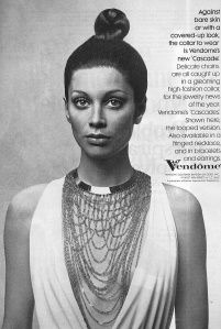 70s Accessories Jewelry, Elsa Perreti, Corocraft Jewelry, Jewellery Ads, Jewelry Advertisement, 70s Accessories, Vendome Jewelry, Ad Inspiration, Jewelry Ad