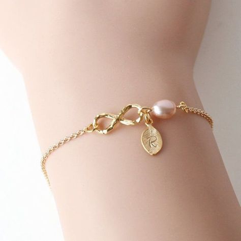 Gold Bracelet Ideas For Women, Best Friend Bracelets For 2, Women Bracelets Gold, Gold Bracelet Indian, Gold Bridesmaid Bracelet, Bracelet Best Friends, Cincin Diy, Gold Infinity Bracelet, Friends Bracelet