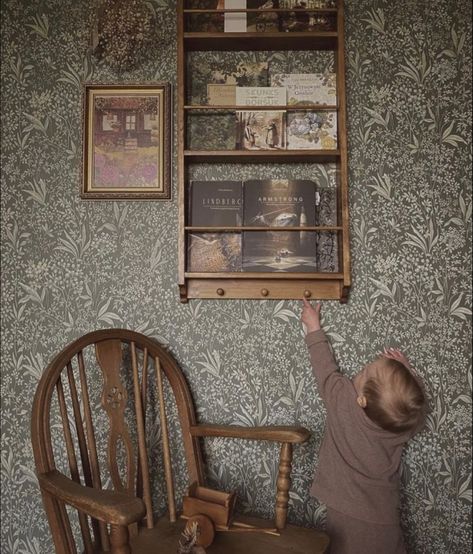 Antique Nursery Wallpaper, Nursery Vintage Wallpaper, Vintage Bookshelf Nursery, Whimsical Vintage Nursery, Dark Vintage Nursery, Vintage Cottage Nursery, Neutral Vintage Nursery, Academia Nursery, Vintage Nursery Ideas Neutral