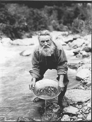 Famous Quotes About California Gold Rush. QuotesGram Klondike Gold Rush, Panning For Gold, California Gold Rush, Black Hills Gold Jewelry, California Gold, Canadian History, Black Hills Gold, Gold Mining, History Photos