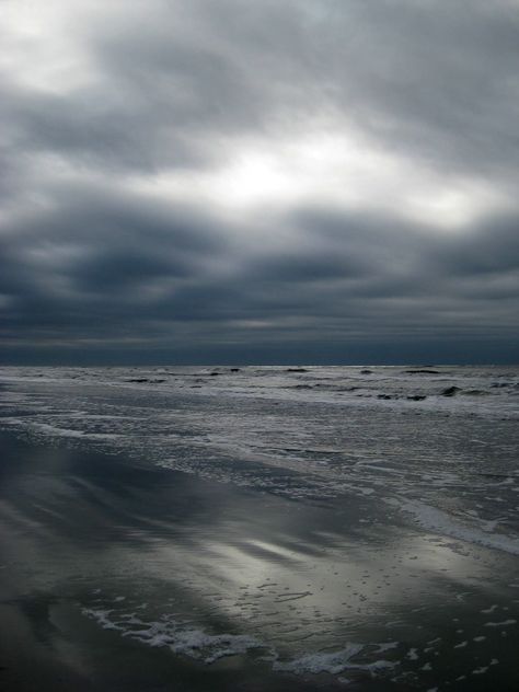 Overcast Wallpaper, Overcast Aesthetic, Overcast Beach, Community Images, Phone Paper, Overcast Weather, Neutral Blue, Beach Weather, Pretty Beach