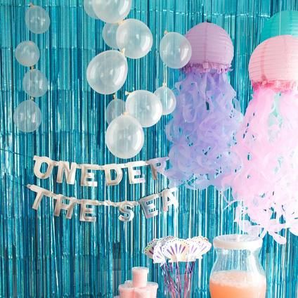 Jellyfish Birthday Theme, Jellyfish Birthday Party, Under Sea Birthday, Jellyfish Birthday, Under Sea, Room Looks, Got Party, Sea Birthday Party, Party Room