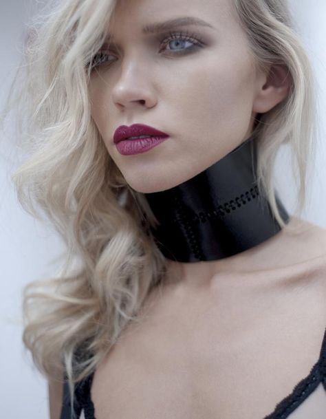 Bianca | NOT JUST A LABEL Natural Leather Cleaner, Posture Collar, Leather Creations, Leather Choker Collars, Women Choker Necklace, Black Leather Necklace, So Deep, Choker Collar Necklace, Collar Choker