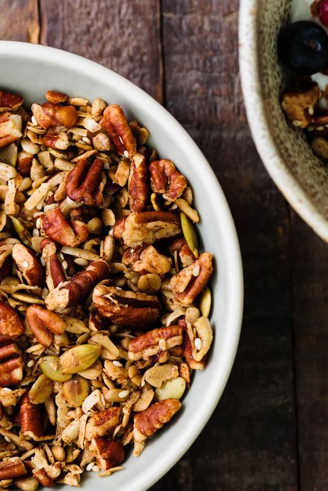 Olive Oil Pecan Granola - Schermer Pecans Cinnamon Pecan Granola, Butter Pecan Granola, Granola With Nuts Recipe, Granola With Coconut Oil, Maple Olive Oil Granola, Savory Granola, Pecan Granola, Natural Baking, Weight Watchers Breakfast