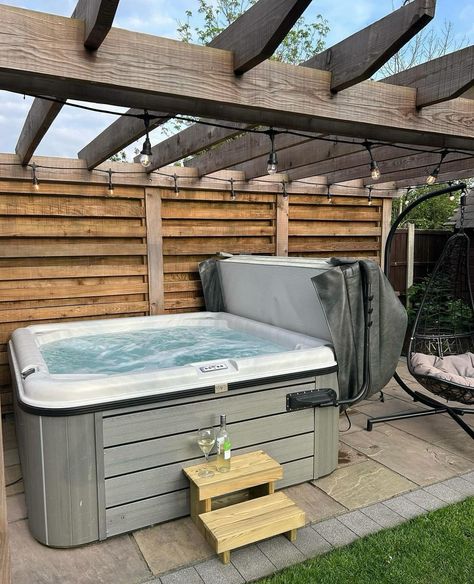 It definitely looks like hot tub season is upon on! ☀️ We have so many being ordered, we are making these all weekend, ready for Monday morning dispatch 👌🏽 Grab yours now for super fast delivery 🚚 🌟our brand new outdoor 2 tier steps🌟 Perfect, for the lighter nights, chilling in the tub 🫧 https://ourhometoyours2017.etsy.com/listing/1730542515 ⭐️⭐️⭐️⭐️⭐️ #hottub #spa #relax #jacuzzi #handmade #hottubtime #pool #outdoorliving #staycation #luxury #love #hottubparty #wellness #garden #chil... Sauna Backyard, Wellness Garden, Luxury Hot Tubs, Luxury Love, At Home Date, Tub Time, Jacuzzi Outdoor, Best Spa, Spa Hot Tubs