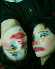 Face Paint Reference, Clown Couple Makeup, Couples Clown Makeup, Clown Makeup Couple, Colourful Clown Makeup, Mens Clown Makeup, Couple Makeup Halloween, Couple Clown Makeup, Clown Lips