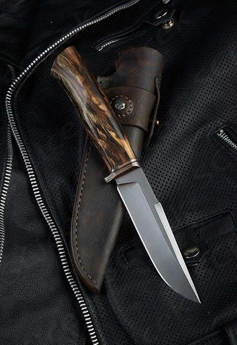 Handcrafted Knife, Great Knife, Bushcraft Knives, Knife Design, Knife Sheath, Cool Knives, Camp Knife, Knife Handles, Handmade Knives