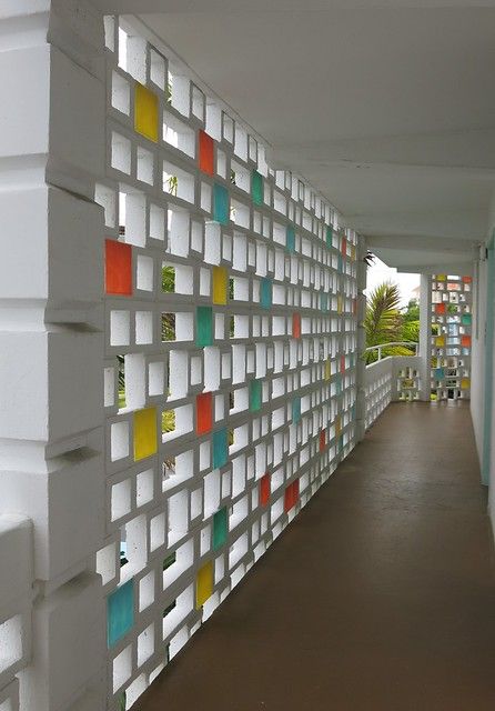 Bay Harbor Continental Screen Wall - Bay Harbor Islands, F… | Flickr Mangalore, Antipolo, Glass Blocks Wall, Breeze Block Wall, Screen Wall, Breeze Blocks, Desain Lanskap, Glass Brick, Brick Architecture