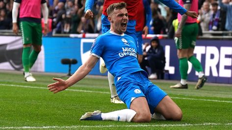 Peterborough 2-1 Wycombe: Posh win the EFL Trophy at Wembley Peterborough United, Ronnie O'sullivan, Jamie Redknapp, Roy Keane, New Titan, Mauricio Pochettino, Sheffield United, Free Kick, Final Four