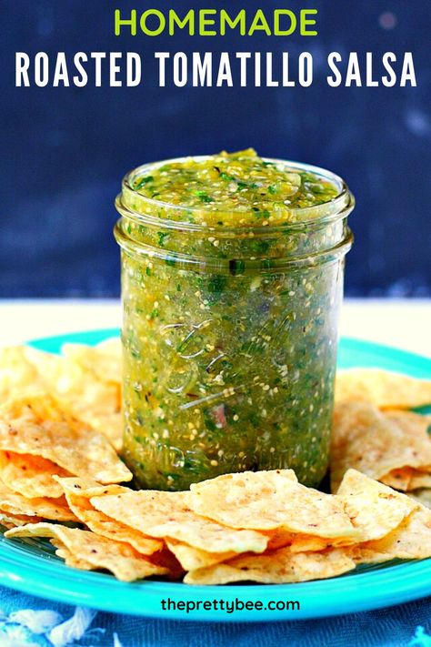 What To Do With Tomatillos, Tomatillos Recipes, Roasted Tomatillo Salsa Verde, Savory Spreads, Best Homemade Salsa, Tomatillo Recipes, Roasted Tomatillo Salsa, Homemade Salsa Verde, Easy Homemade Salsa