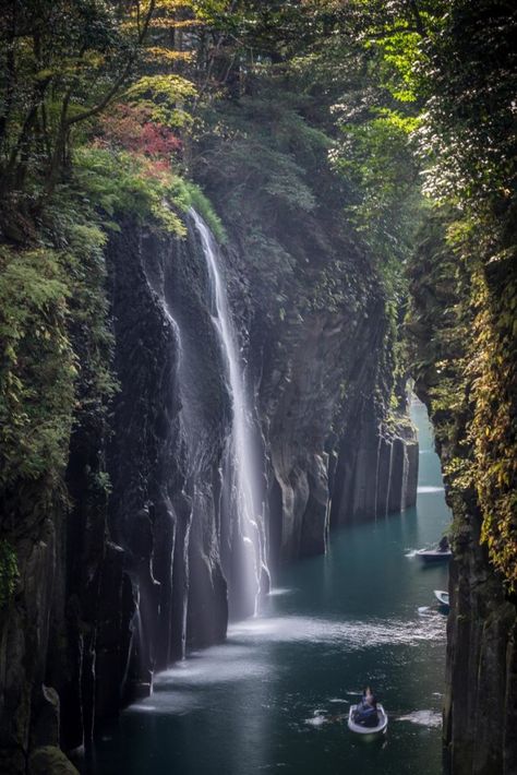 About Kumamoto Prefecture - Explore Kumamoto Takachiho Gorge, Miyazaki Prefecture, Kumamoto Castle, Takachiho, Japanese Countryside, Beppu, Blossom Season, Colorful Food, Cherry Blossom Season