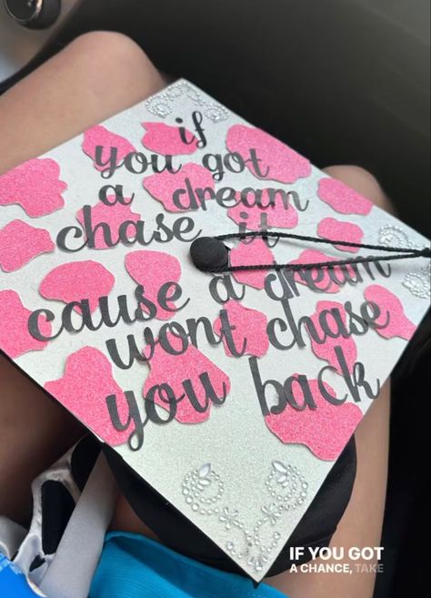 Morgan Wallen Grad Cap, Zach Bryan Grad Cap Ideas, Zach Bryan Grad Cap, Cody Johnson Graduation Cap, Country Grad Caps, High School Grad Caps, Country Graduation Cap Designs, Country Music Graduation Cap, Country Themed Grad Caps