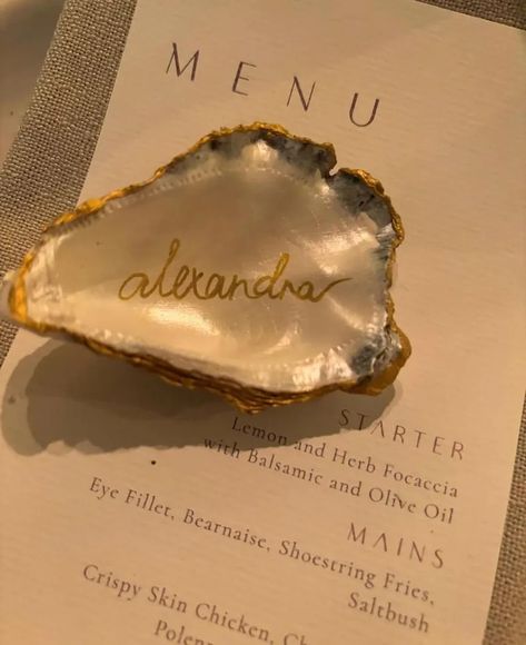 Oyster Shell Place Cards, Wedding Place Cards, Place Cards, Gold Edge Oyster Place Cards Wedding Favors Wedding Decor - Etsy Shell Place Cards Wedding, Oyster Name Cards Wedding Ideas, Oyster Wedding Decor, Oyster Shell Name Cards, Oyster Shell Place Cards, Dinner Place Cards, Shell Place Cards, Dinner Place, Place Cards Wedding