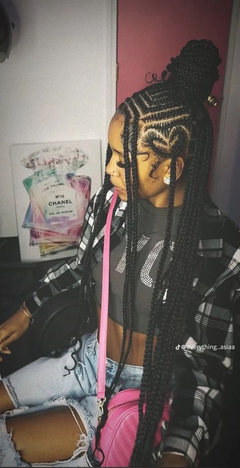 Cute Teenage Hairstyles Black, Birthday Hair Inspo Braids, Braided Hairstyles For Senior Pictures, Hairstyles For Birthday Braids, Braids Hairstyles Black Girls Ideas, Sweet 16 Hairstyles Braids, Bts Hairstyle Braids, Braided Hairstyles With Designs, Birthday Hairstyles 13