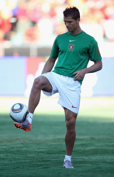 Ronaldo skills Ronaldo Portugal, Ronaldo Skills, Cristiano Ronaldo Style, Cristiano Ronaldo Portugal, Cr7 Jr, Cristino Ronaldo, Cristiano Ronaldo Junior, Ronaldo Junior, Cristiano Ronaldo Wallpapers