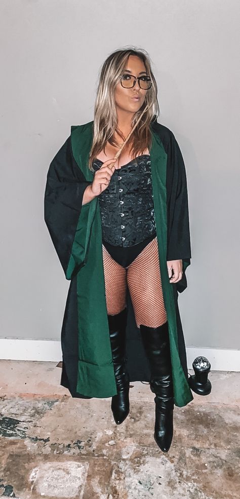 #fall #halloween #harrypotter #slytherin #autumn #halloweeninso #draco # fallvibes #sppokyszn Slytherin Halloween Costume, Slytherin Halloween, Harry Potter Halloween Costumes, Harry Potter Halloween, Fall Halloween, Halloween Costume, Halloween Costumes, Harry Potter, Halloween