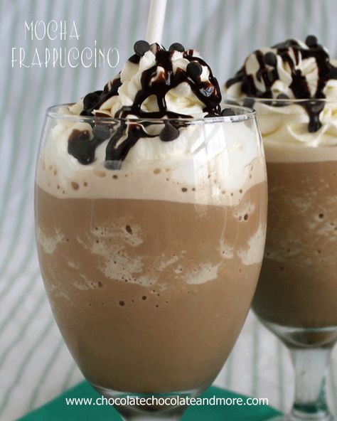 Frozen Mocha Frappuccino - Chocolate Chocolate and More! Moka, Kuta, Coffee Recipes, Mocha Frappuccino, Chocolate Chocolate, Köstliche Desserts, Frozen Drinks, Smoothie Drinks, Frappe