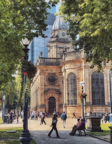 St Phillips Cathedral Birmingham Warwickshire. 2023 Birmingham Uk Aesthetic, London England Travel, Birmingham City Centre, University Of Birmingham, Birmingham Uk, Birmingham City, Birmingham England, Year 1, Future Travel