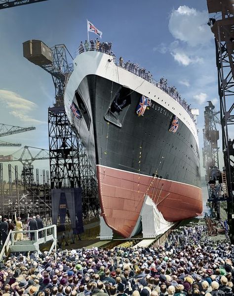 Cruse Ship, Standing Out In A Crowd, Rms Mauretania, Cunard Ships, Colorized History, Cunard Cruise, Naval Architecture, Cunard Line, Cruise Liner