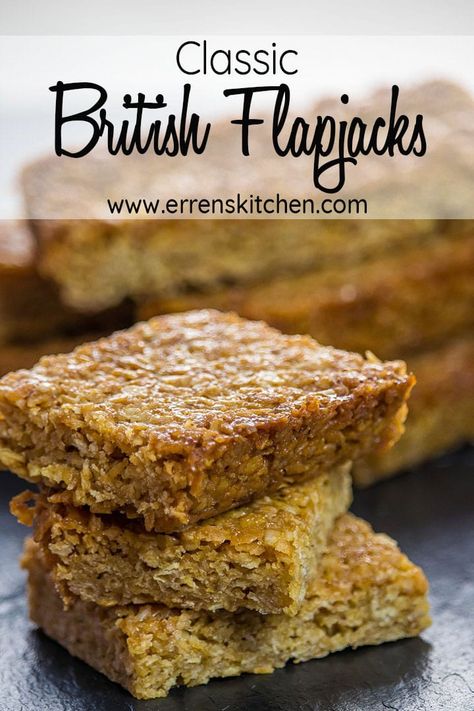 Sugar Free Flapjack Recipe, English Flapjack Recipe, Best Flapjack Recipe, Gluten Free Flapjack Recipe, Oat Slices Recipes Easy, The English Kitchen Recipes, Vegan British Recipes, British Flapjack, British Flapjack Recipe