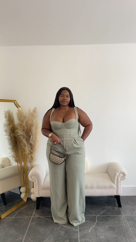 PLT Label Plus Light Grey Tailored … curated on LTK Plus Size Pear Shaped Outfits, Plus Size Baddies, Pear Shaped Outfits, Curvy Fashionista, Cute Couple Outfits, Classy Casual Outfits, Classy Casual, Summer Fits, Couple Outfits