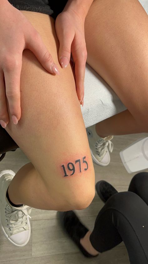 1975 tattoo above knee Year Knee Tattoo, 2005 Above Knee Tattoo, 2002 Above Knee Tattoo, Birth Year Tattoo On Leg, Year Above Knee Tattoo, Tattoo Ideas Knee Female, Number Knee Tattoo, Tattoo Ideas Female Knee, 2002 Knee Tattoo