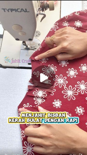 Ƭɑʍყ Ƭɑʍ Ƭɑʍყ on Instagram: "Tips jahit bisban kerah bulat dengan rapih tanpa melintir. Semoga bermanfaat ya🥰  #sewingtips #sewingtechniques #sewing #tipsmenjahitbaju" Tips Menjahit, Stylish Tops For Girls, Stitching Dresses, Diy Tops, Simple Sewing, Diy For Girls, Sewing Tips, Instagram Tips, Sewing Techniques