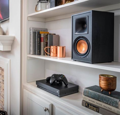 Best Wireless Surround Sound Systems High Frequency Energy, Klipsch Speakers, Wireless Surround Sound, Home Theater Surround Sound, Vintage Bookshelf, Audio Room, Surround Sound Systems, Home Automation System, Sound Systems