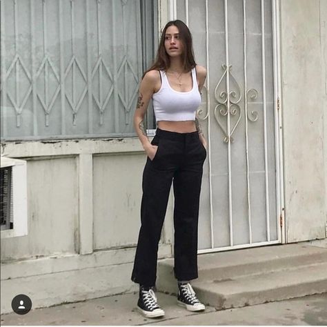 Dickies women Women Dickies Outfit, Dickies Outfit Women, Dickies Pants Outfits Women, Dickies Outfit, Skateboard Clothes, Dickies Women, Dickies Pants, Pinterest Fashion, Outfit Goals