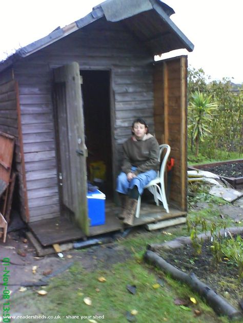 Allotment Sheds - The sheds to rule all sheds? - shedblog Allotment Sheds Ideas, Allotment Shed Interiors, Allotment Shed Ideas, Allotment Design, Sheds Ideas, Allotment Shed, Allotment Ideas, Recycled Kitchen, Shed Designs