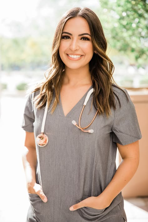 Headshots For Doctors, Nursing Graduation Pictures Stethoscope, Nursing School Headshots, Nurse Branding Photos, Nurse Headshots Women, Professional Nursing Pictures, Nurse Photo Shoot Picture Ideas, Aesthetic Nurse Headshots, Nurse Picture Ideas