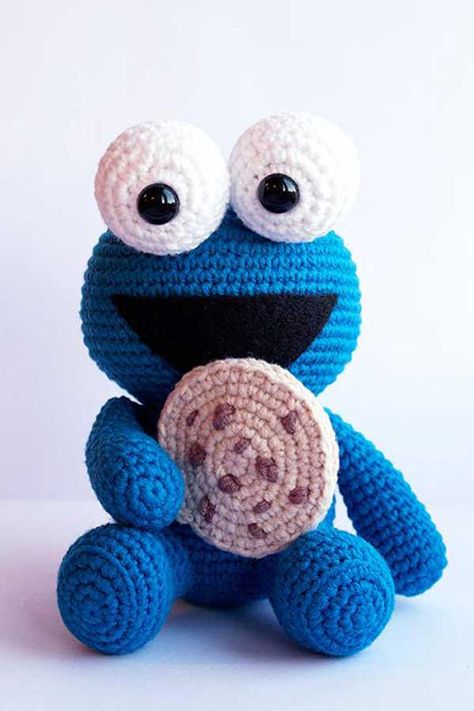 Cookie Monster Pattern, Amigurumi Cookie Monster, Crochet M&ms Pattern, Sesame Street Crochet Patterns Free, Sesame Street Crochet Patterns, Crochet Cookie Monster Free Pattern, Crochet Sesame Street Characters, Cookie Monster Crochet Pattern, Crochet Patterns Characters