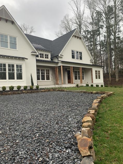 Best way to put a driveway in... is not straight!! But also careful with the curves, not everyone backs as well as I do. If you have space a great way to give guests an easy front door entry and easy on the eyes is a soft scape like this slate chip turn around area. U Driveway Ideas Front Yards, Edging For Gravel Driveway, Driveway Patio Ideas, Rock Driveway Ideas, Diy Driveway Ideas Cheap, Cheap Driveway Ideas, Gravel Driveway Ideas, Driveway Edging Ideas, Gravel Driveway Edging