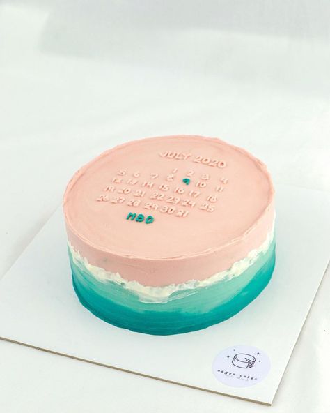 Korean Cake Design Birthdays, Korea Cake Design, Korean Inspired Cake, Cakes Minimalist, Minimalist Cake Design, Minimalist Birthday Cake, Calendar Cake, Cake Minimalist, Korean Cakes