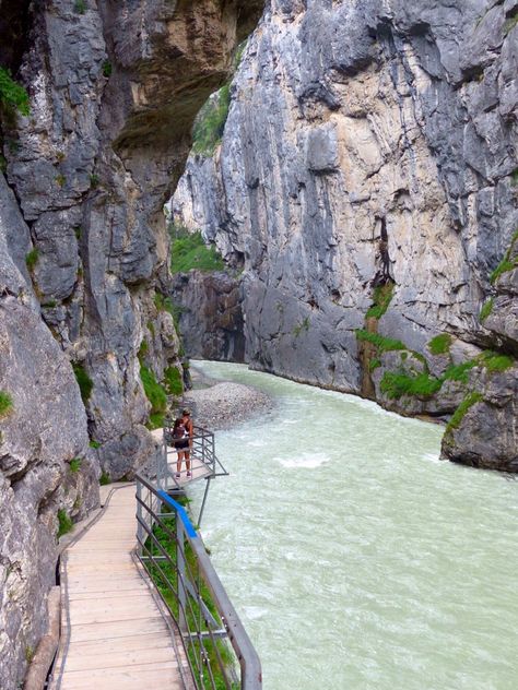 Aare Gorge Switzerland, Aare Gorge, Swiss Mountains, Summer Heat, Have You Seen, Places To Travel, Switzerland, Lake, In This Moment