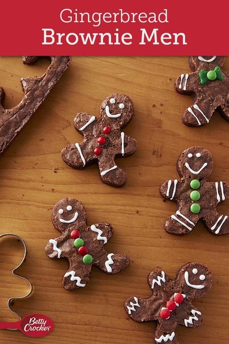 Brownie Gingerbread Men, Christmas Brownie Ideas, Brownies Christmas Ideas, Christmas Desserts Brownies, Brownie Combinations, Brownie Christmas Ideas, Holiday Brownies Christmas, Christmas Brownies Decoration, Christmas Brownies Ideas